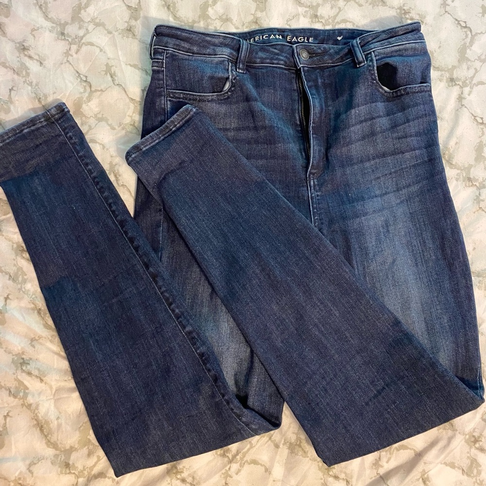 American Eagle highest rise jegging